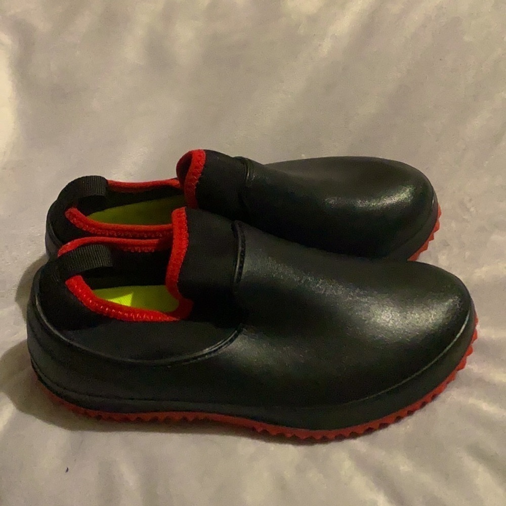 BOYS Water Shoes -> Boys Water Shoes